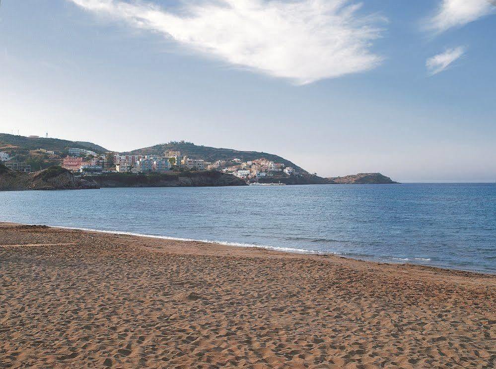 Niriides Beach Hotel Rethymno  ภายนอก รูปภาพ