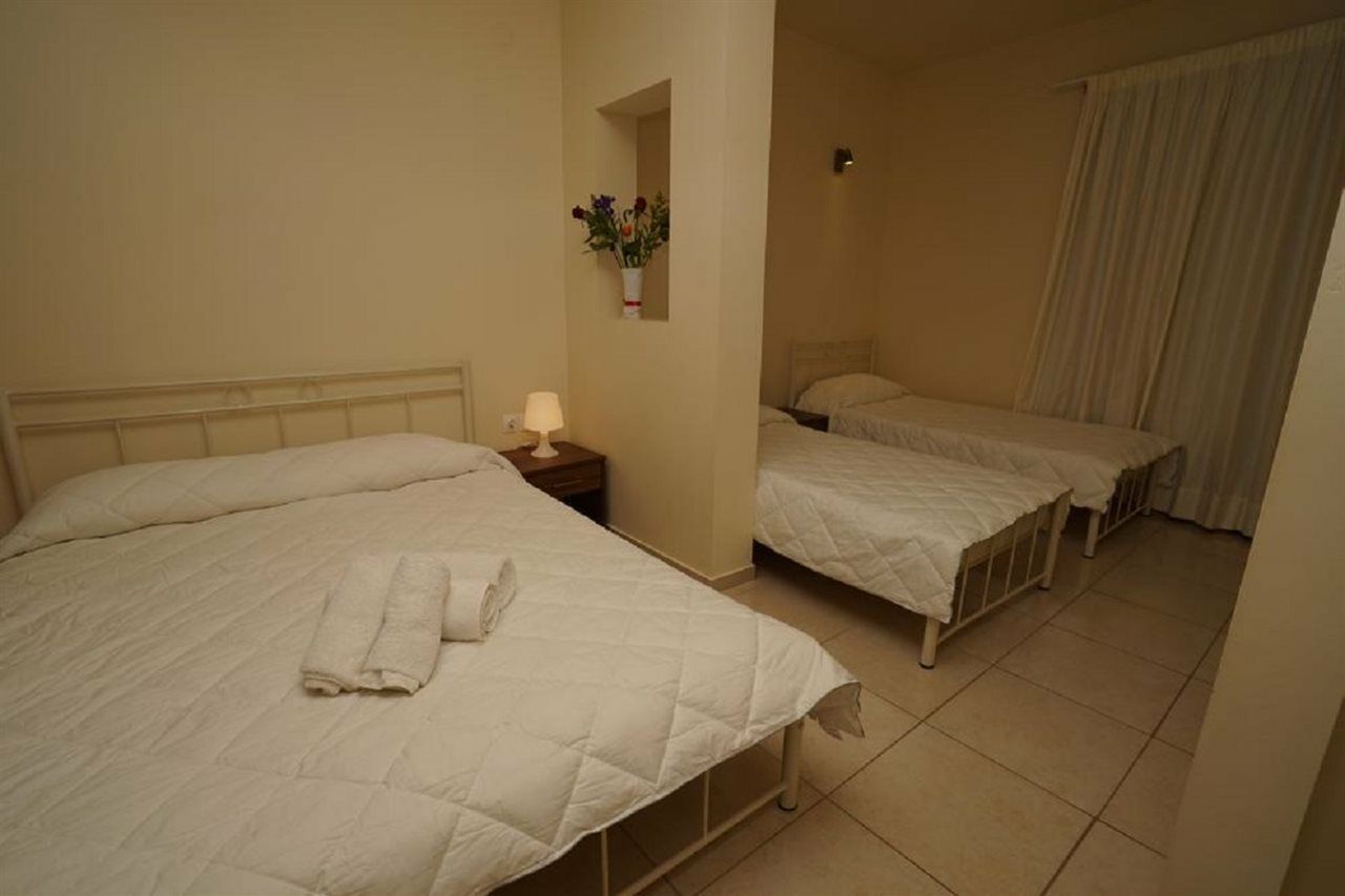 Niriides Beach Hotel Rethymno  ภายนอก รูปภาพ